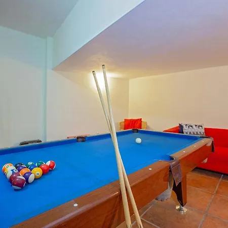 Vila Puerto Del Carmen Sleeps 8 Air Con Wifi